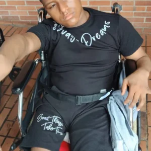 Apoya a Cristian